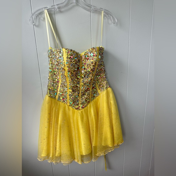 HENRIS CLOUD 9 Crystal Corset Homecoming Dress - Picture 17 of 17